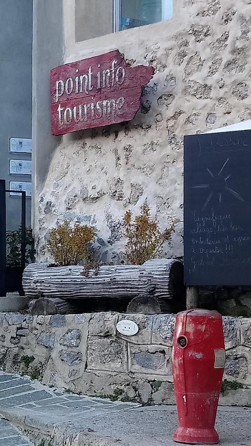 Sur Un Petit Nuage Villa Roubion Exterior photo